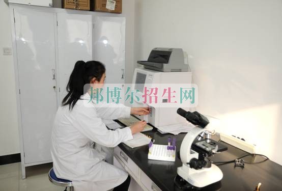 初中毕业可以去学医学检验专业吗