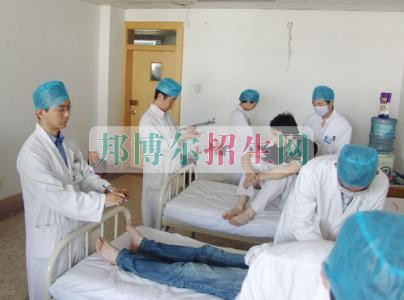 男生读临床医学好吗