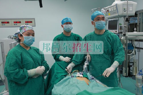 助产护理干什么的