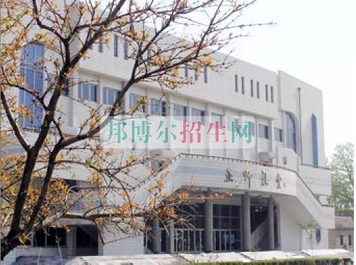 女生读移动通信技术好吗