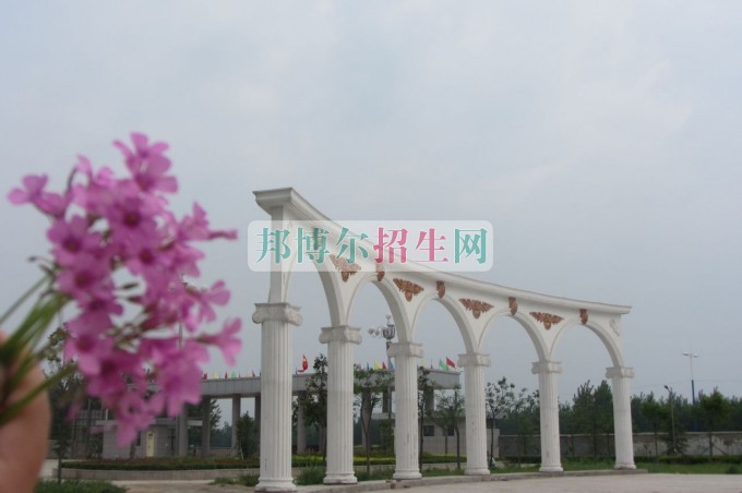 有什么好的应用电子技术学校