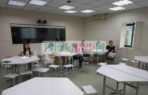 四川省仪陇县扶轮育才职业学校