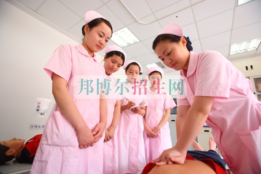 高级护理学校哪些好