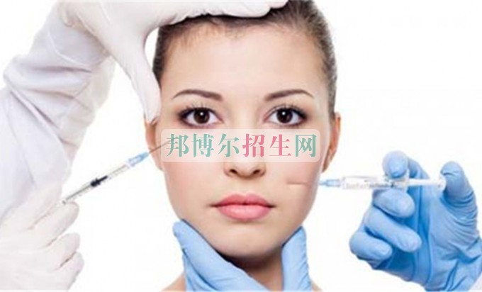 初中生读医学美容好吗