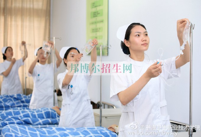 女生适合涉外护理吗