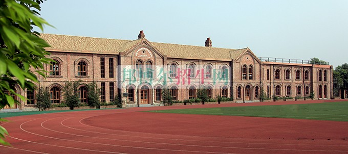 医学美容学校好不好
