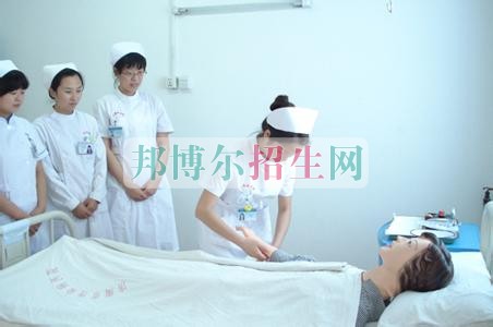 以涉外护理为王牌的大专学校有哪些