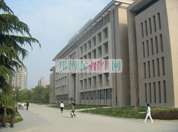西安东方亚太职业技术学院网站网址