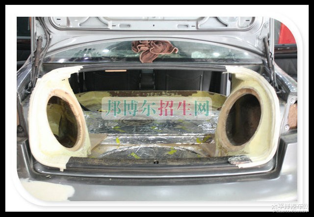 成都哪些学校有汽车改装技术