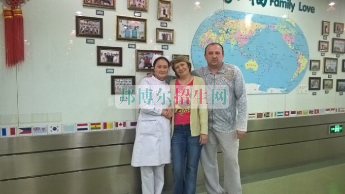 成都好一点的涉外护理大专学校