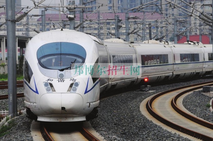 成都哪个轨道交通学校最好