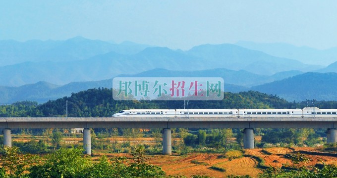 成都有哪些轨道交通学校