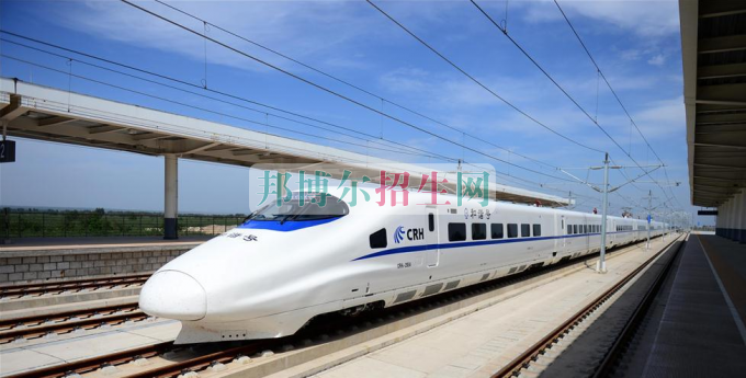 成都轨道交通什么时间招生