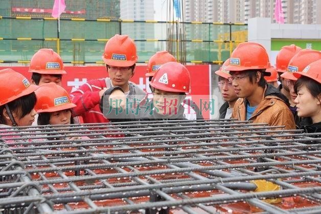 成都哪些学校有土木工程