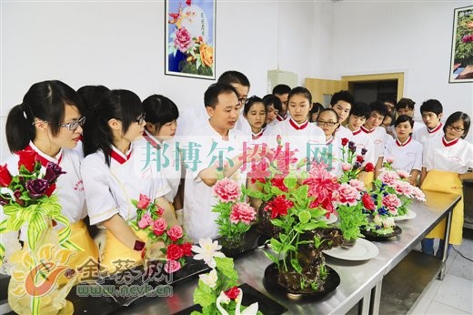 成都内比较好的烹饪工艺与营养大专学校