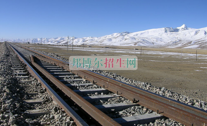 成都可以读铁道运输的大专学校