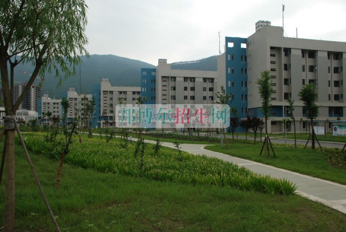 成都电子信息工程技术什么时间招生