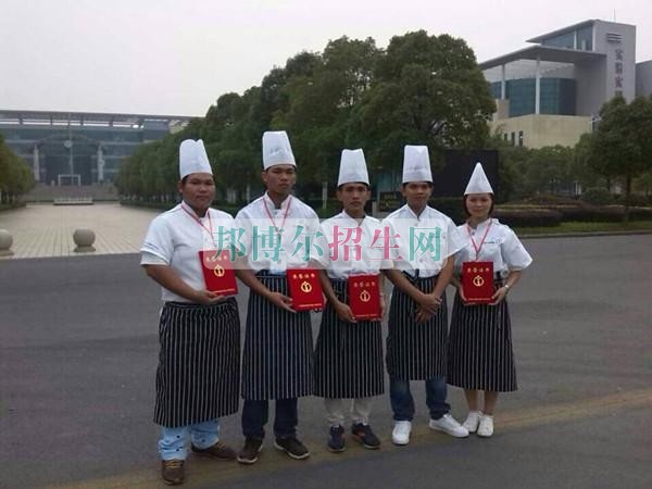 成都烹饪工艺与营养好的大专有哪些