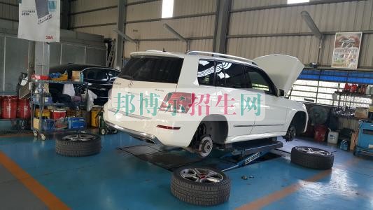 成都汽车运用与维修养就业形势怎么样
