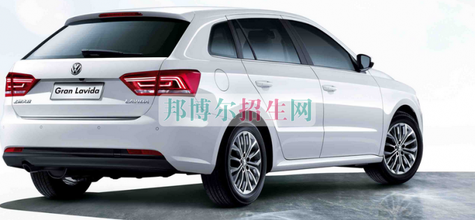 成都有哪些有汽车服务与营销的大专院校
