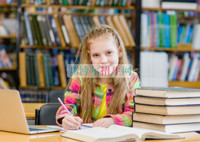 成都教育技术学学校有哪些