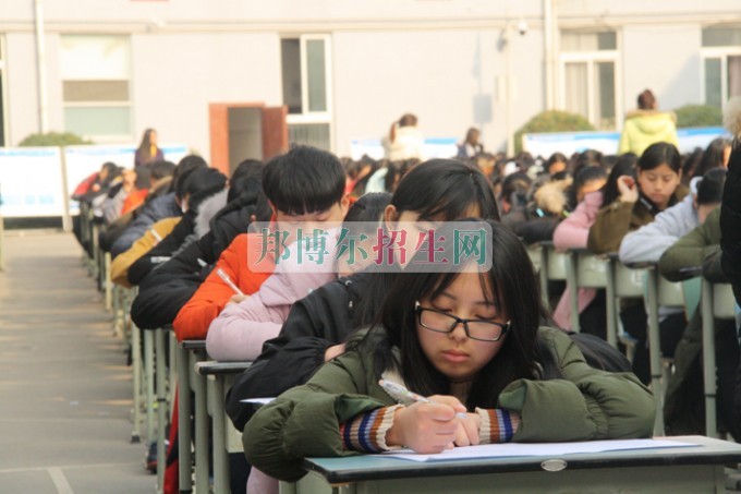 天府新区成人中等专业学校开展中国传统文化——“春节”知识竞赛