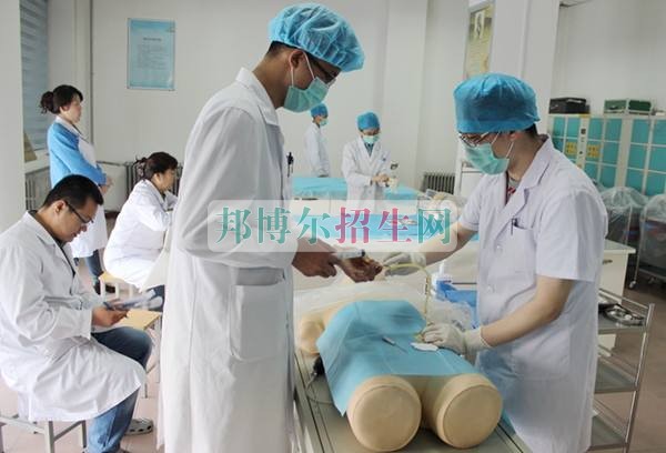 成都有几个临床医学学校