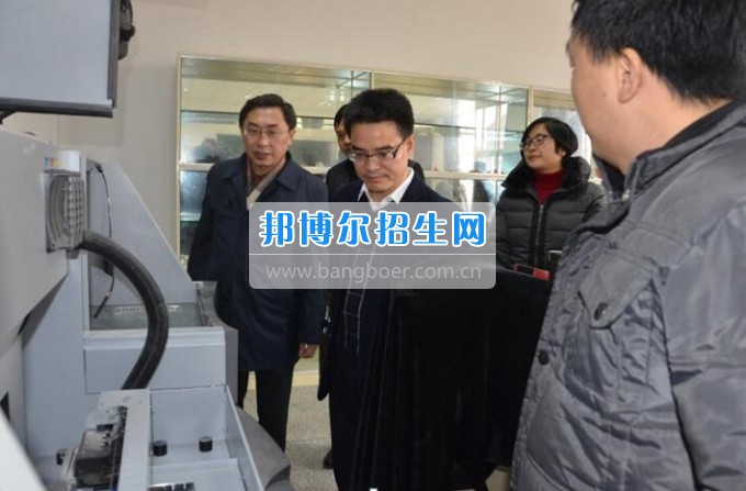 市委常委、宣传部部长刘全胜到四川省档案学校调研指导工作