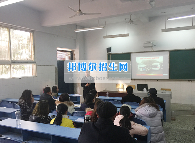 四川省仪陇县扶轮育才职业学校南充电子工业学校