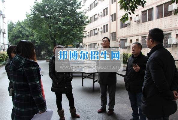 重庆航天职业技术学院安委会组织开展新学期开学前安全检查