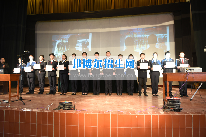 内江市铁路机械学校学生技能大赛完美落幕