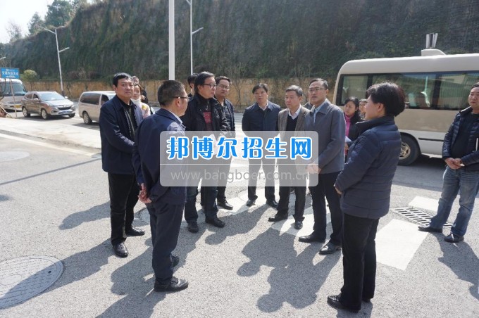 副省长陈鸣明赴贵州师范大学花溪校区调研 