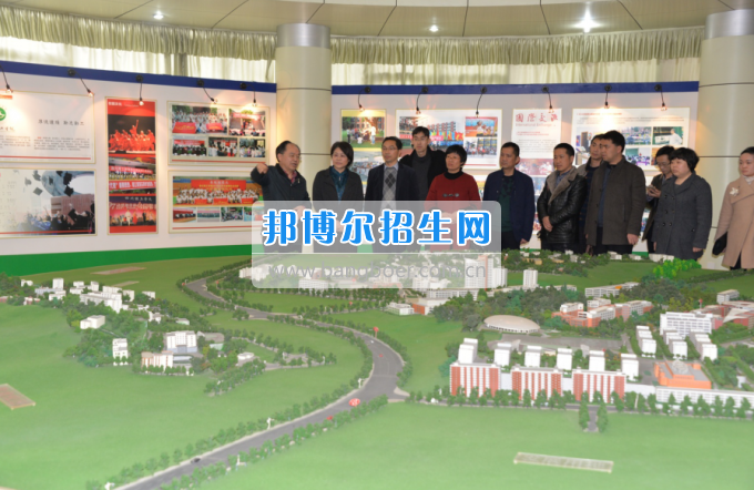 川南幼儿师范高等专科学校考察党建工作