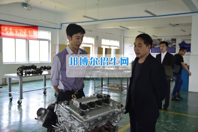 团市委领导来四川汽车职业技术学院调研工作