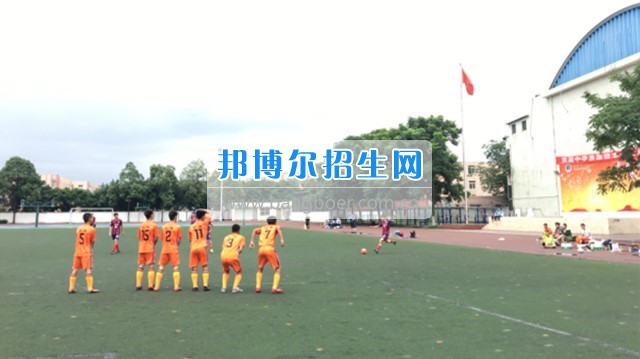 四川爱华学院足球代表队成功晋级