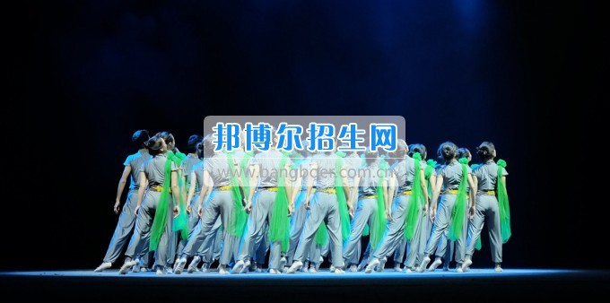 绵阳卫校三个节目入选四川省第八届大学生艺术节展演