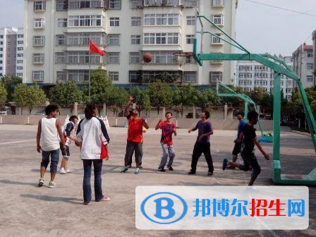 玉溪体育运动学校招生办联系电话