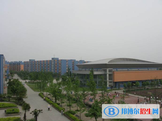 成都经济技术学校有哪些专业