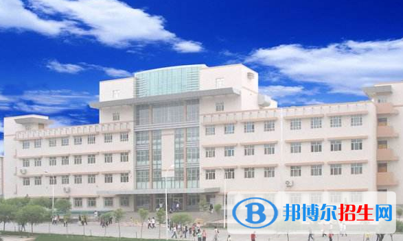 新疆喀什地区卫生学校有哪些专业