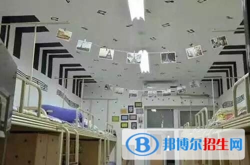 南充电子技术学校宿舍条件