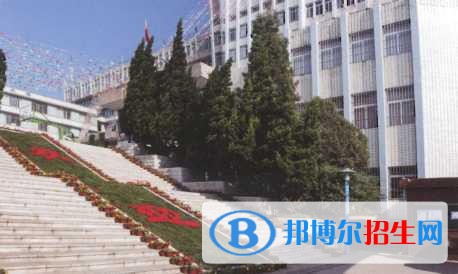 云南工艺美术学校网站网址