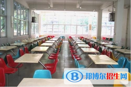 南充技工学校宿舍条件