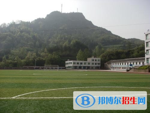 巴中职业中学