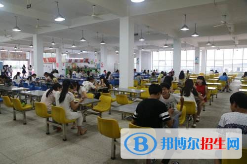 泸州江南职业中学宿舍条件