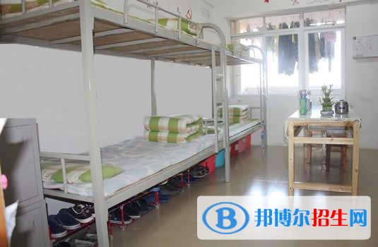 合江县福宝职业中学宿舍条件