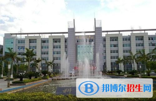攀枝花卫生学校2018年报名条件、招生对象