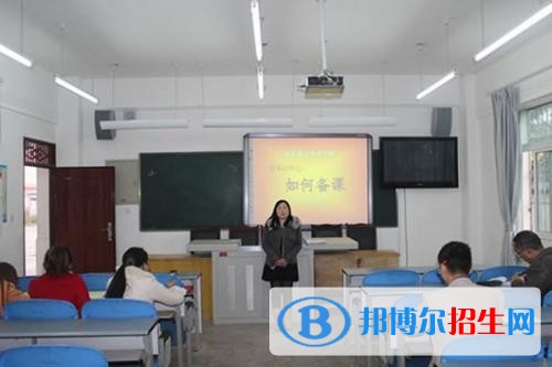 广安市英才职业技术学校2018年报名条件、招生对象