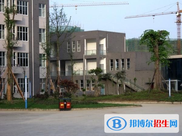宜宾南溪区职业高级中学2018年报名条件、报名对象