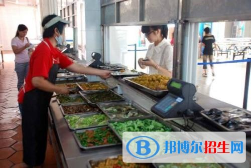 西安航天技工学校宿舍条件