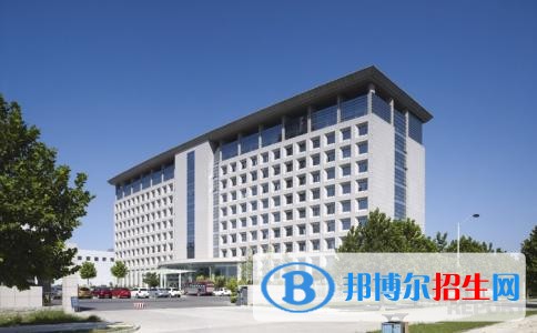 石家庄信产科技中等专业学校2018年报名条件、招生对象